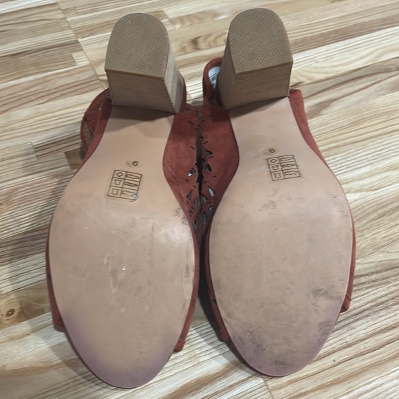 Jeffrey Campbell Open Toe Wedge - Picture 3 of 8